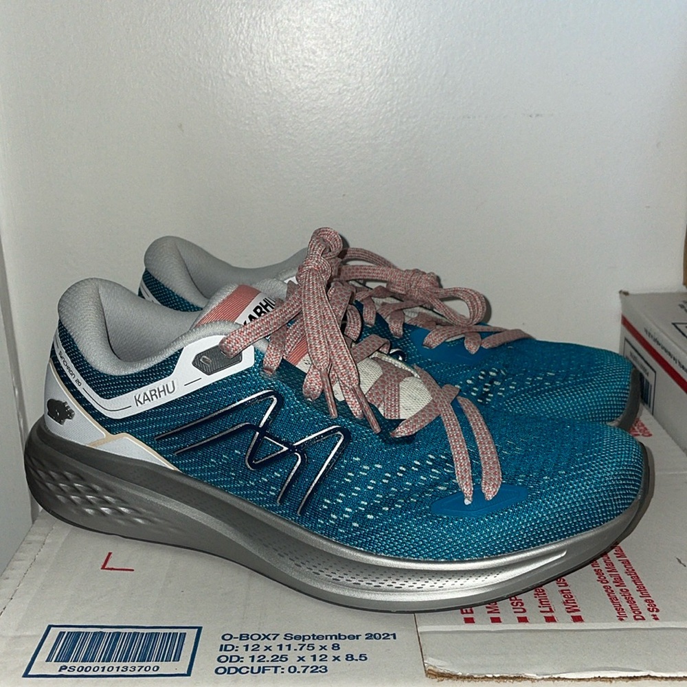 Synchron running sneakers size 8.5